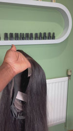 Load and play video in Gallery viewer, 5x5 Glueless closure wig
